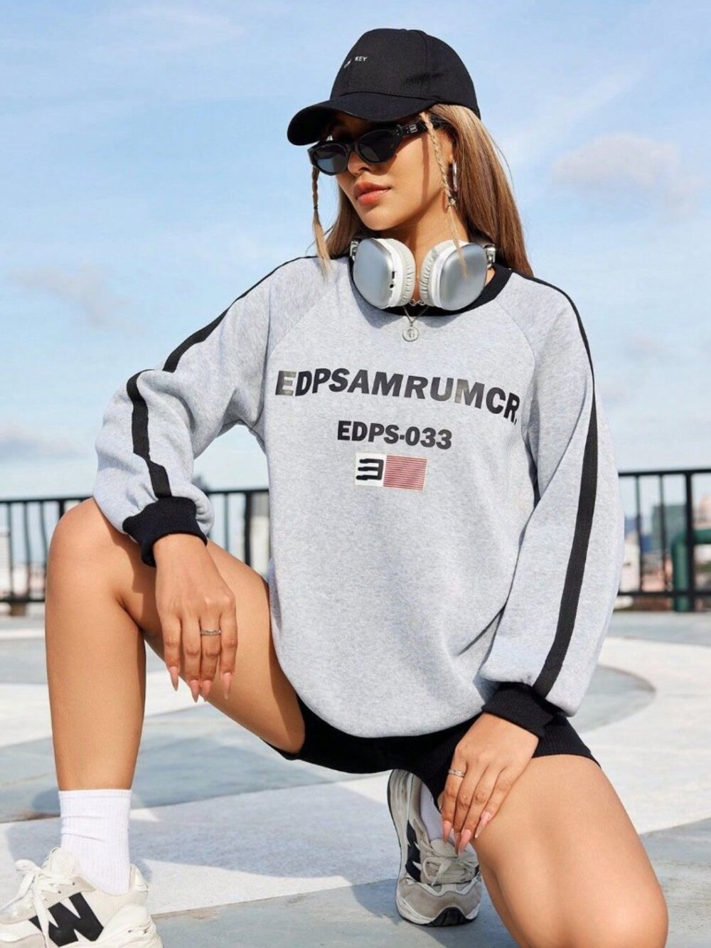 Letter Round Neck Long Sleeve Sweatshirt | NWT | Size S